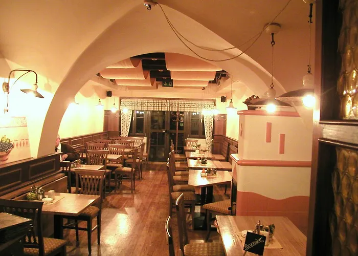 Zum Schwarzen Adler Homestay